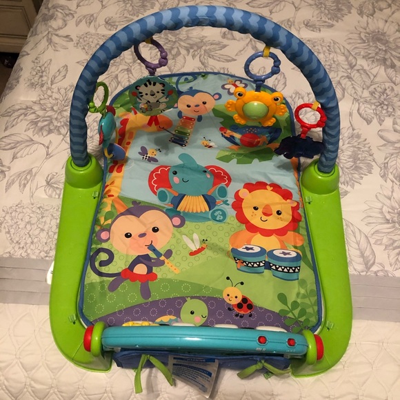 fisher price play mat with piano